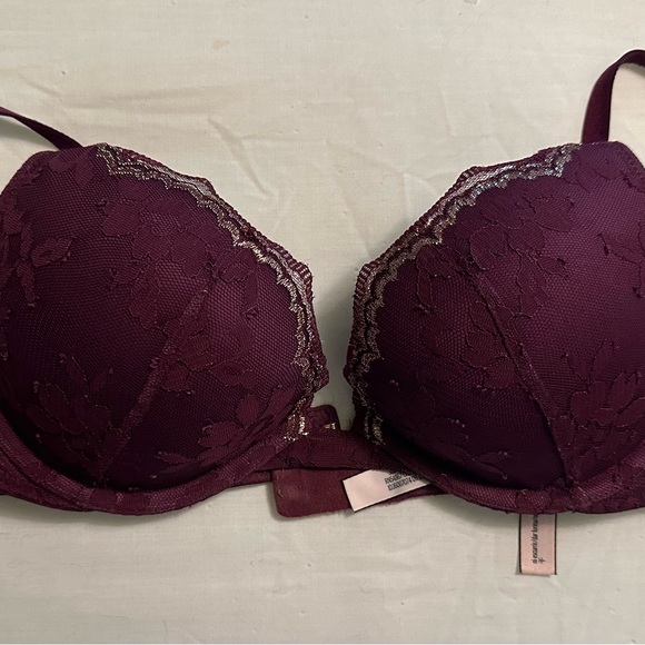 6 piece Victoria’s Secret Padded Push-up Bras - Picture 4 of 6